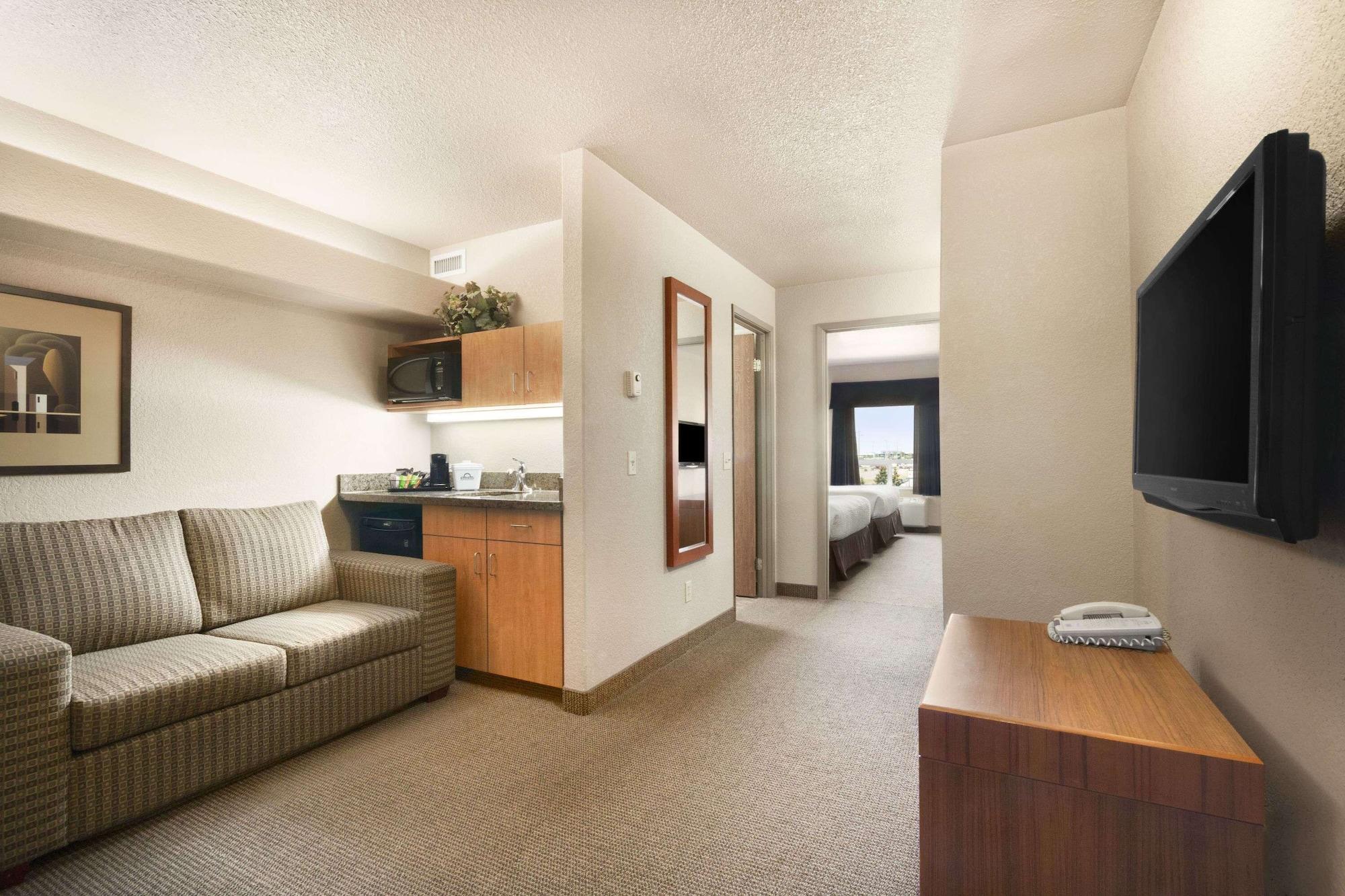 Days Inn By Wyndham Calgary Airport Ngoại thất bức ảnh