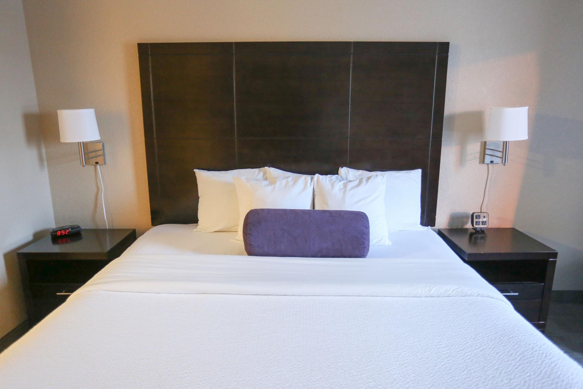 Days Inn By Wyndham Calgary Airport Ngoại thất bức ảnh
